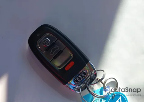 2014 Audi A4 2.0T Premium из США, поврежденный, VIN WAUFFAFLXEN029030